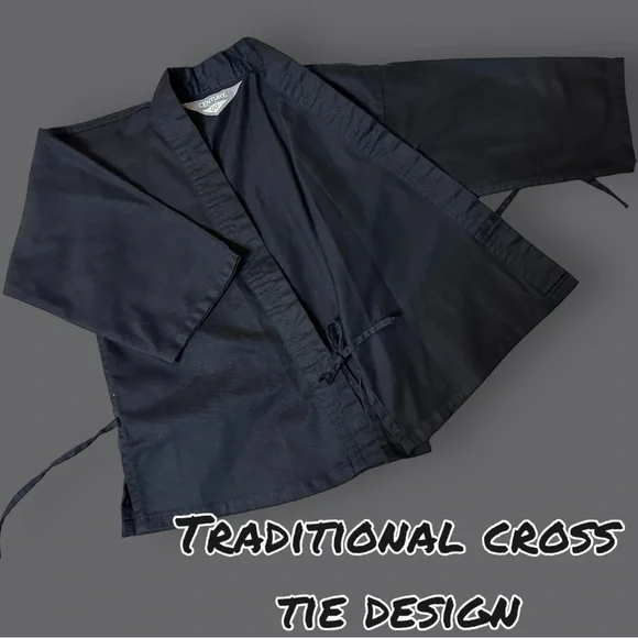 🎉HP🎉EUC Century Kids Lightweight Martial Arts Uniform in Black. Kids 5-7 🥋 - Picture 3 of 16